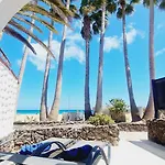 Beachhouse La Palma كوستا كالما