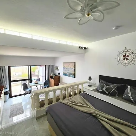 Beachhouse La Palma Apartment *