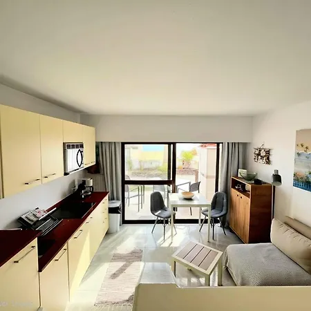 Beachhouse La Palma Apartment *